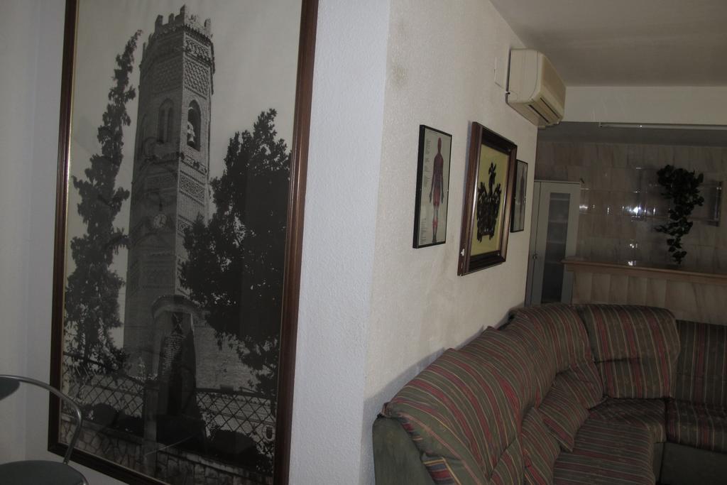 Hostal Casa Pepe Tauste Esterno foto